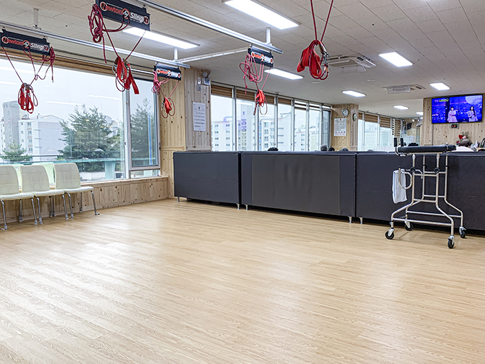 파주시 책향기로 심청이주간보호센터 SPC 돌마루 1.jpg