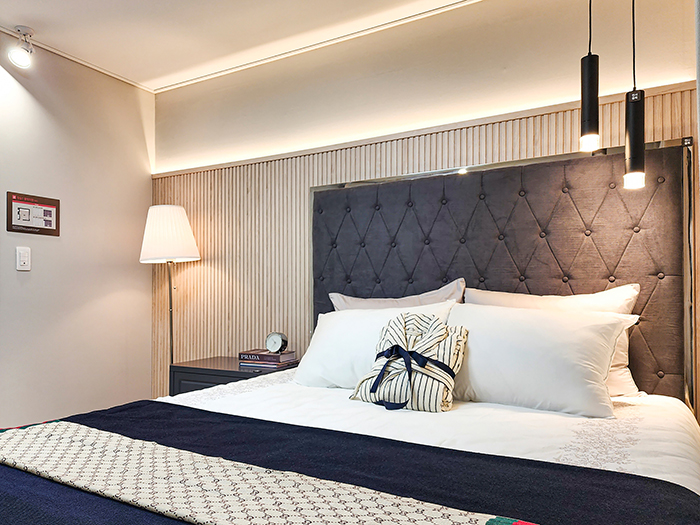 서울특별시 센트레빌 아스테리움 합성목재 루바월 6.jpg