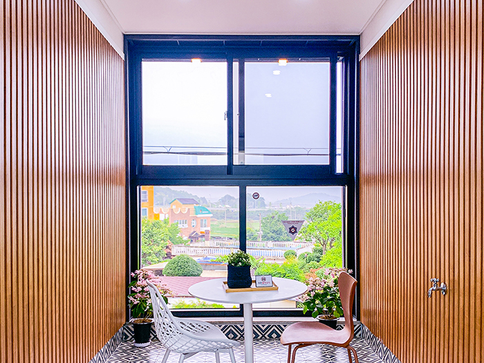 용정차운3차 합성목재 루바월 1.jpg