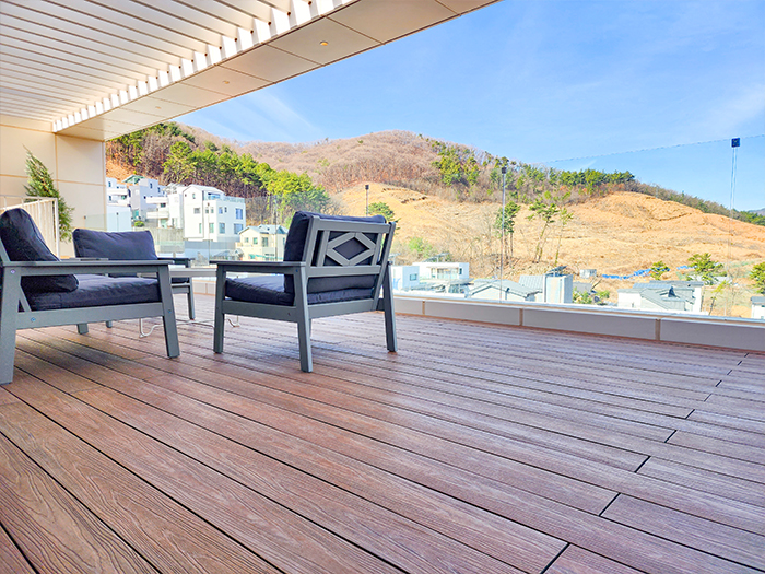 경기도 용인시 단독주택 합성목재 데크 1.JPG