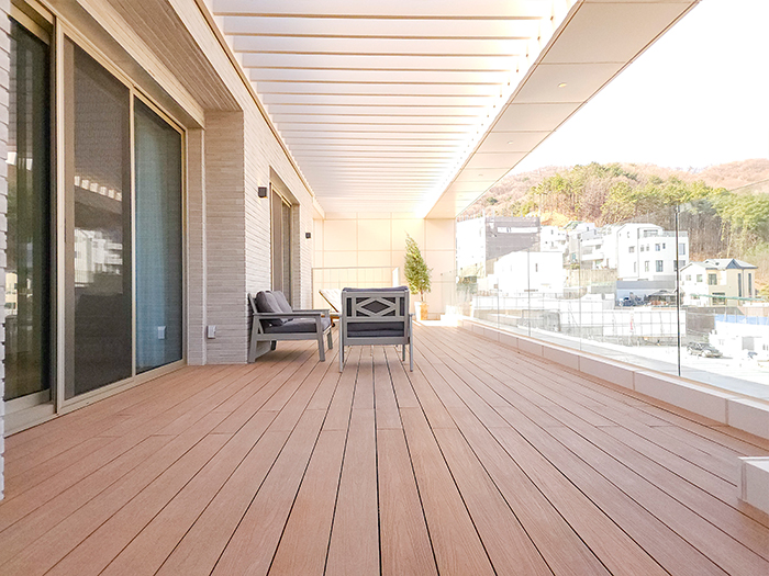 경기도 용인시 단독주택 합성목재 데크 3.JPG