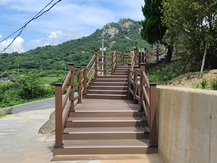 전남 목포시 해양대학교 합성목재 휀스 8.jpg