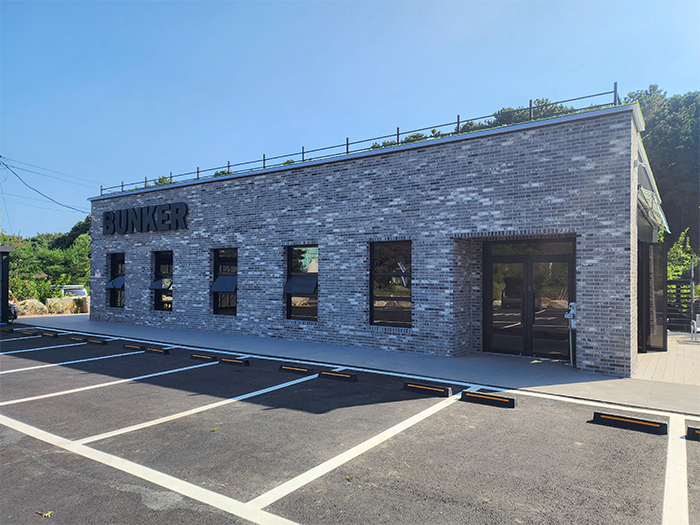 경기도 포천시 벙거 스크린골프장 합성목재 데크 8.JPG