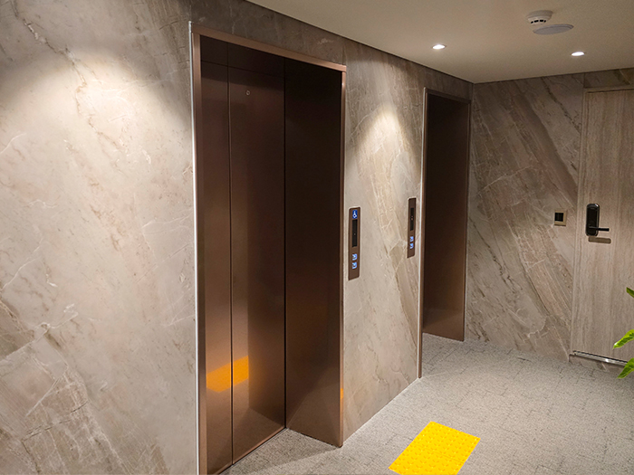 강남 비즈니스 호텔 불연 쿼츠보드 1.jpg