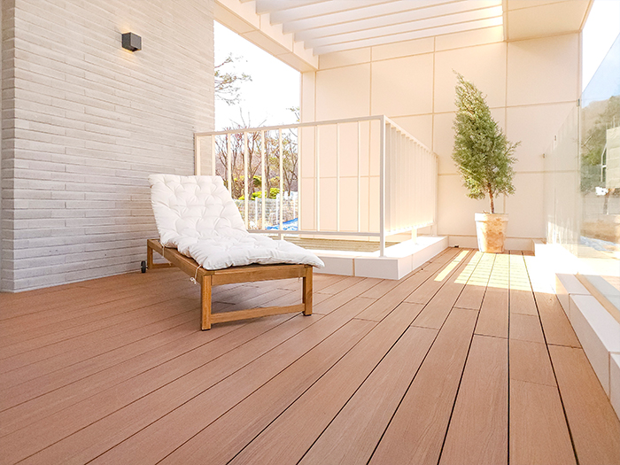 경기도 용인시 단독주택 합성목재 데크 6.JPG